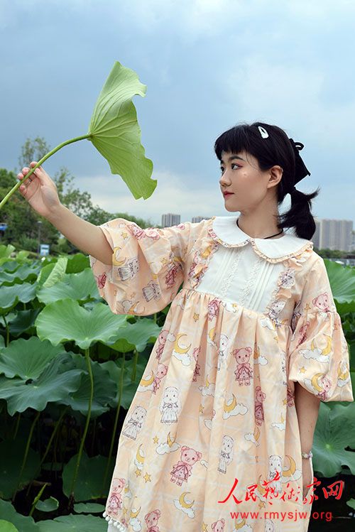 ������ʫ�裺ˮ�����ĺ�����ԭ����