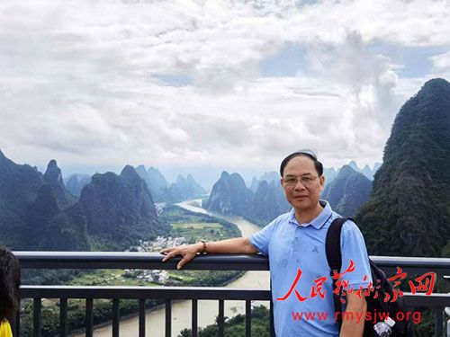 �Ż��񣺺�ī���黳��ʫ������ģ��̺��۳ң���ī���������